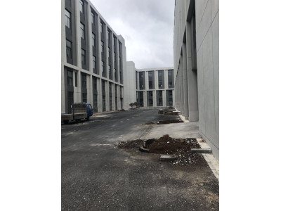 山东青岛城阳区夏庄街道2000平方大产权厂房出售，双证