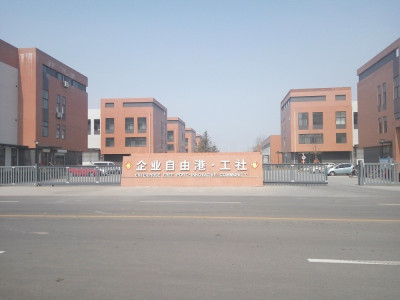山东潍坊诸城市精品独栋厂房8200平米带院子出售