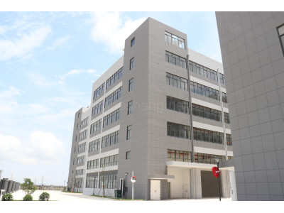 青岛万洋50年大产权厂房可定制