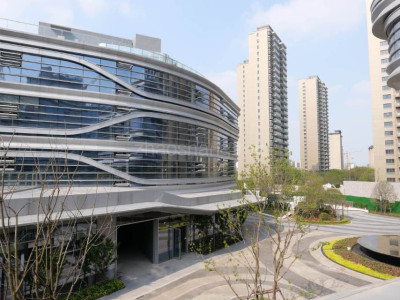 苏州太仓市临湖沿沪200平米写字楼出租 精装修 布局合理 交通便利 价格面议